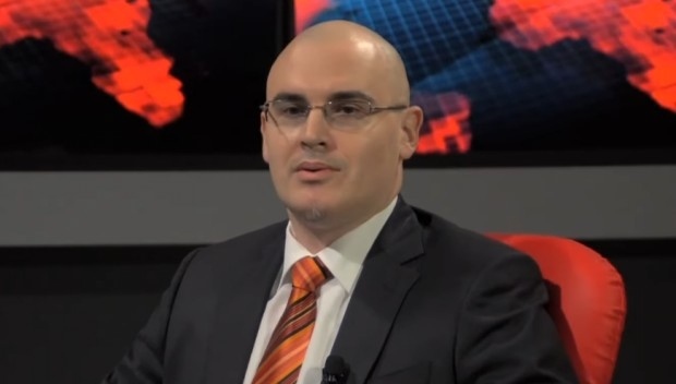 Петър Илиев вече не е част от Има такъв народ
